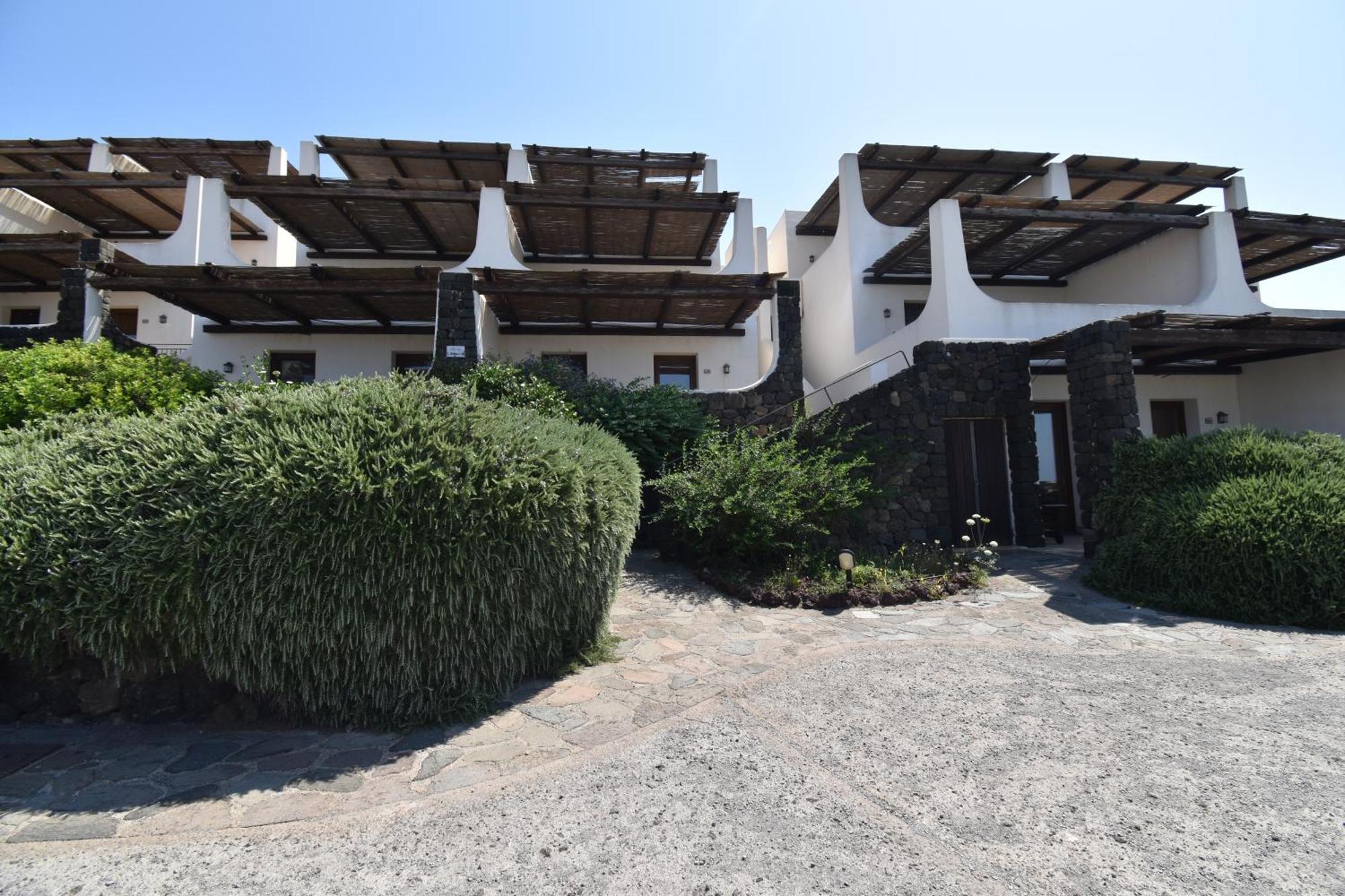Kuddie Rosse Eco-Friendly Residence Madonna Delle Grazie ภายนอก รูปภาพ
