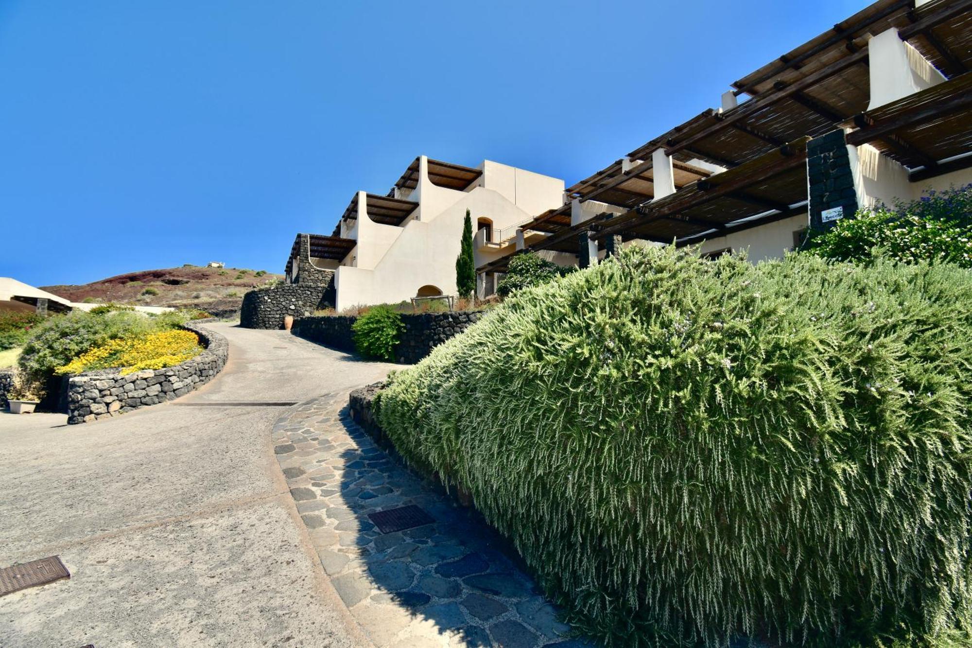 Kuddie Rosse Eco-Friendly Residence Madonna Delle Grazie ภายนอก รูปภาพ