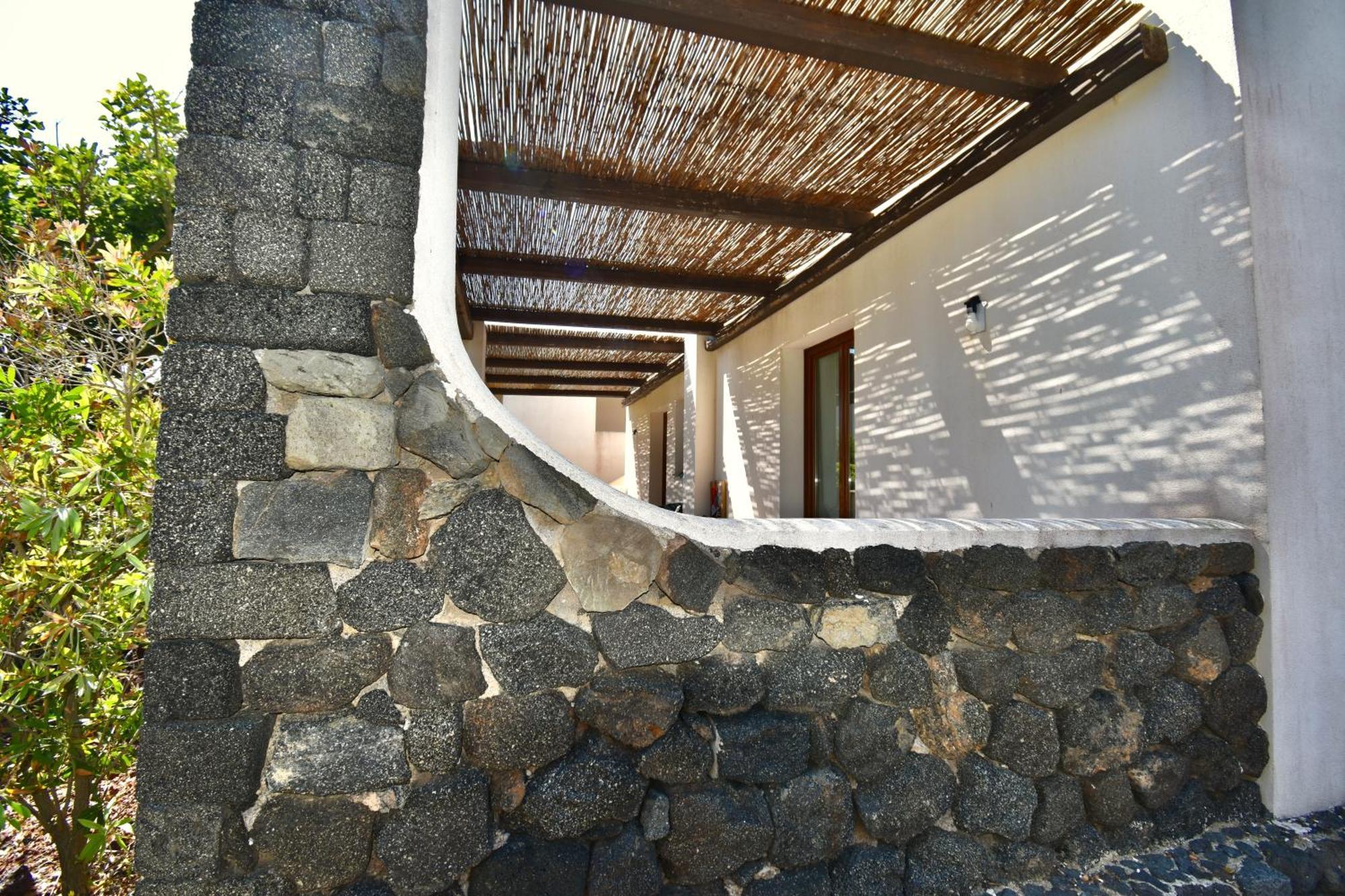 Kuddie Rosse Eco-Friendly Residence Madonna Delle Grazie ภายนอก รูปภาพ